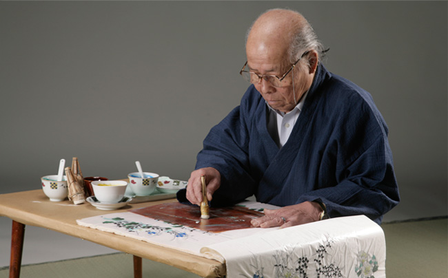 岐阜提灯 伝統工芸士（地紙部門）摺込 稲見繁武